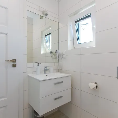 Rejs Nad Zalewem # Z Klimatyzacja 民宿 *