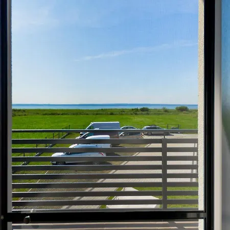 Rejs Nad Zalewem # Z Klimatyzacja 库瑞尼卡慕斯卡